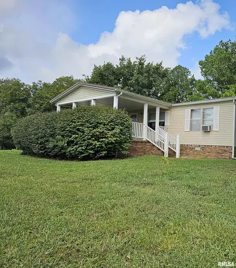 312 W 1st St, Elizabethtown, IL 62931