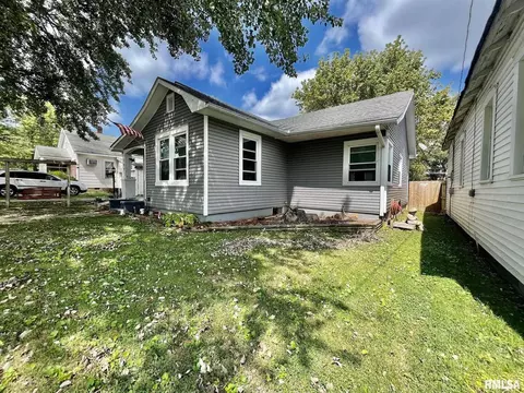 107 E 11th St, Metropolis, IL 62960 photo 4