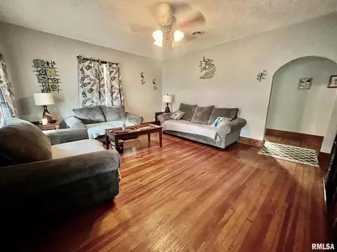 107 E 11th St, Metropolis, IL 62960 photo 10