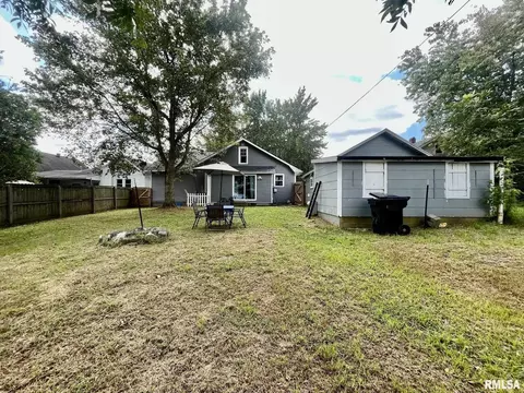 107 E 11th St, Metropolis, IL 62960 photo 7