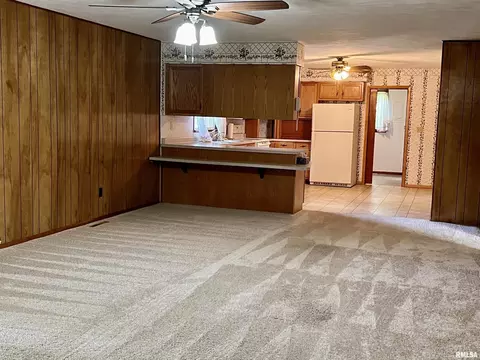 5 Estate Dr, Centralia, IL 62801 photo 7