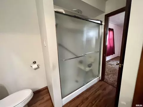 5 Estate Dr, Centralia, IL 62801 photo 11