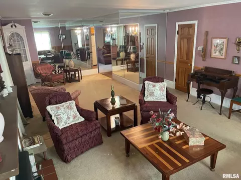 105 Martin St, Benton, IL 62812 photo 13