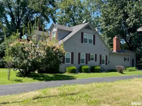 105 Martin St, Benton, IL 62812 photo 3