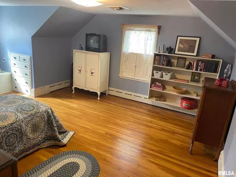 105 Martin St, Benton, IL 62812 photo 31