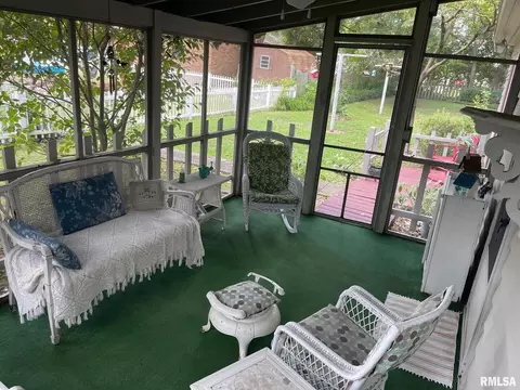 105 Martin St, Benton, IL 62812 photo 36