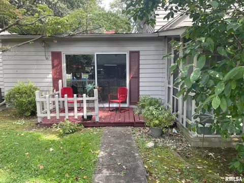 105 Martin St, Benton, IL 62812 photo 42