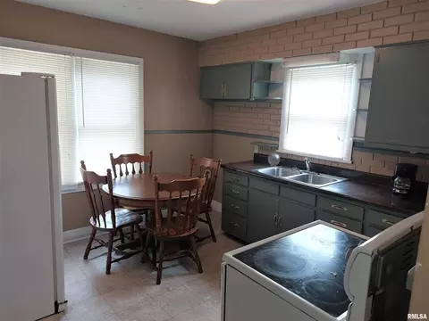 2818 Cherry St, Mount Vernon, IL 62864 photo 8