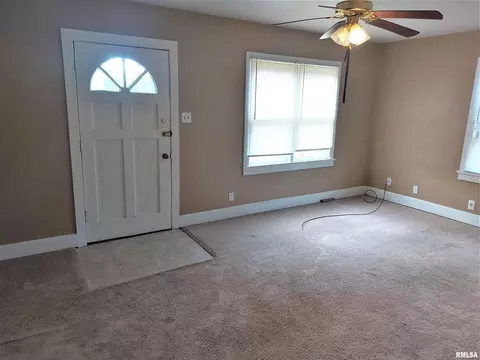 2818 Cherry St, Mount Vernon, IL 62864 photo 6