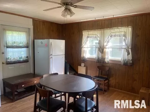 116 S 10th St, Herrin, IL 62948 photo 6