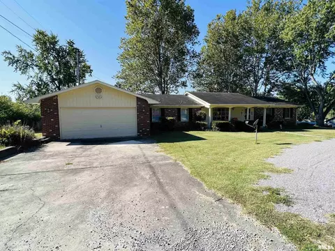 1103 Washington St, Eldorado, IL 62930 photo 3