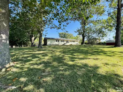 1103 Washington St, Eldorado, IL 62930 photo 22