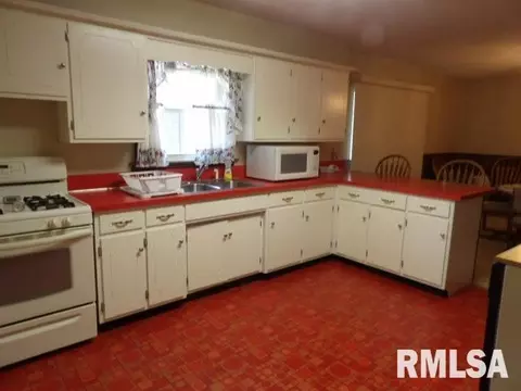 2050 Raleigh Rd, Eldorado, IL 62930 photo 10