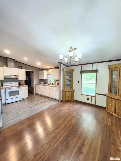 88 Jonesboro Rd, Murphysboro, IL 62966 photo 8