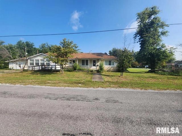 730 Thistlewood St, Mounds, IL 62964