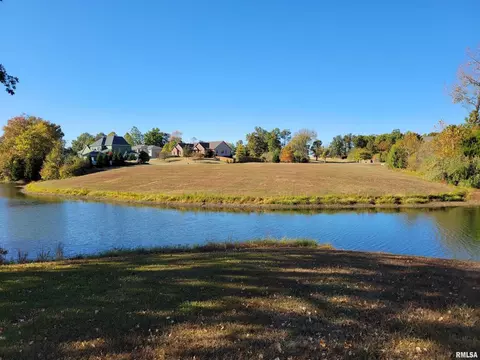 000 David Livingstone Dr, Carterville, IL 62918