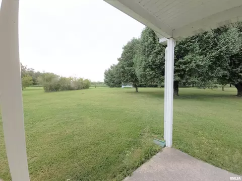 313 Roddy Rd, Salem, IL 62881 photo 18