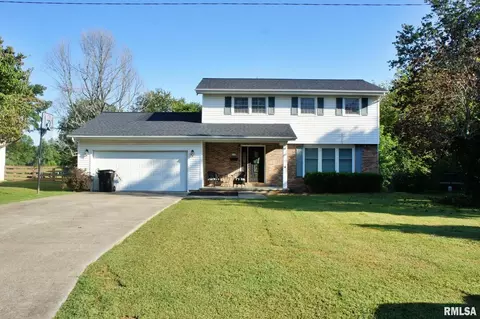13 Crestview Dr, Metropolis, IL 62960