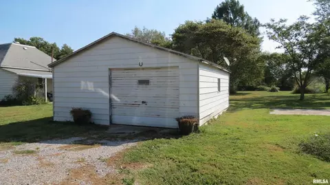 503 E 3rd South St, Tamaroa, IL 62888 photo 4