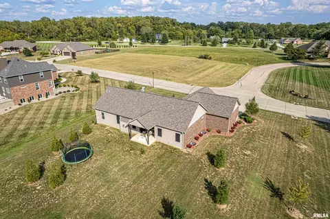 115 Wyndrose Ests, Belleville, IL 62226