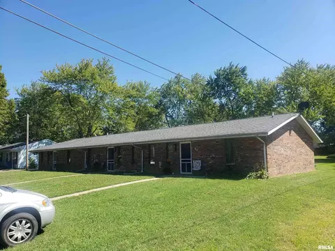 113 Center Street Apt A B C St #A, B, C, Anna, IL 62906 photo 3