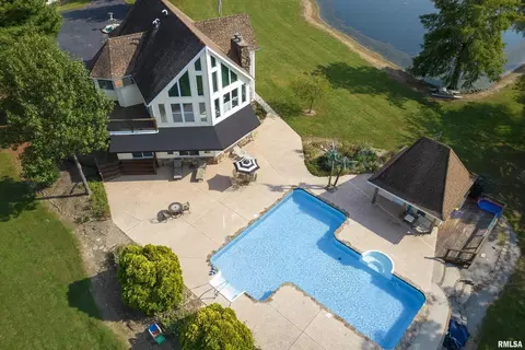 133 Scenic View Ln, Murphysboro, IL 62966