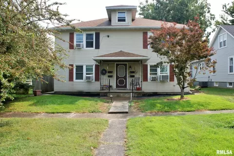 1120 Metropolis St, Metropolis, IL 62960