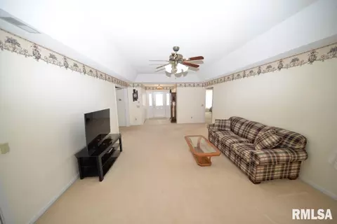 9760 E Richview Rd, Mount Vernon, IL 62864 photo 28