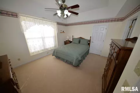 9760 E Richview Rd, Mount Vernon, IL 62864 photo 35