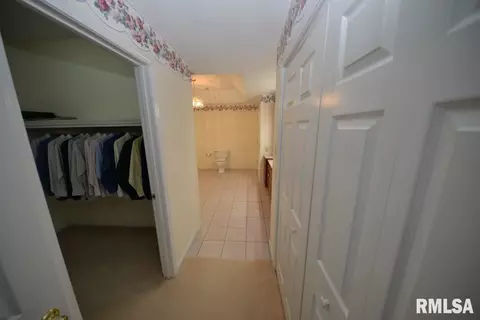 9760 E Richview Rd, Mount Vernon, IL 62864 photo 22