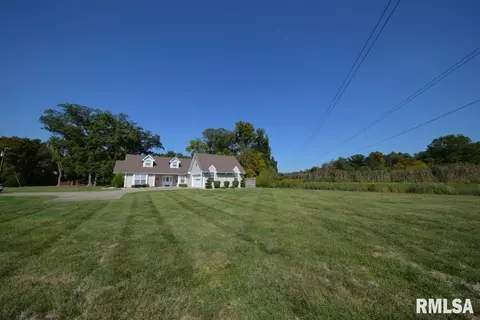 9760 E Richview Rd, Mount Vernon, IL 62864 photo 5