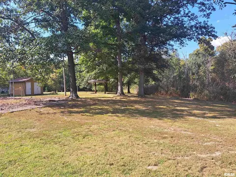 9320 E Chestnut Rd, Mount Vernon, IL 62864 photo 2