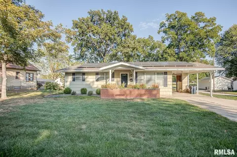 602 S Charles St, Steeleville, IL 62288