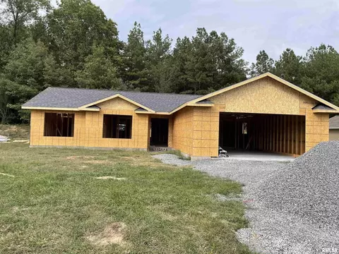 108 Olivia Dr, Marion, IL 62959