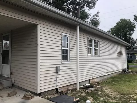 808 E Carter St, Marion, IL 62959 photo 9