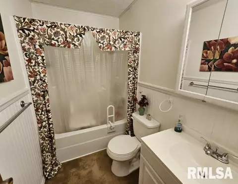 15780 E Breezeway Rd, Texico, IL 62889 photo 10