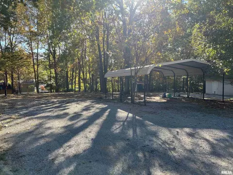 120 John Able Dr, Goreville, IL 62939