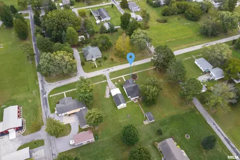 301 N Division St, Pittsburg, IL 62974 photo 34
