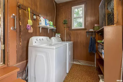 301 N Division St, Pittsburg, IL 62974 photo 21