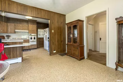 301 N Division St, Pittsburg, IL 62974 photo 10
