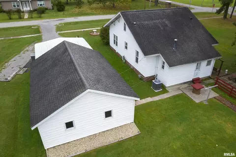 301 N Division St, Pittsburg, IL 62974 photo 35