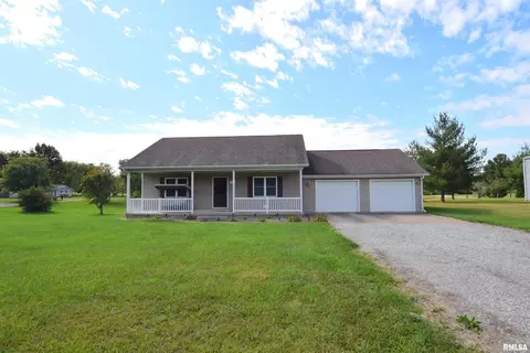 119 N Chaney Dr, Belle Rive, IL 62810