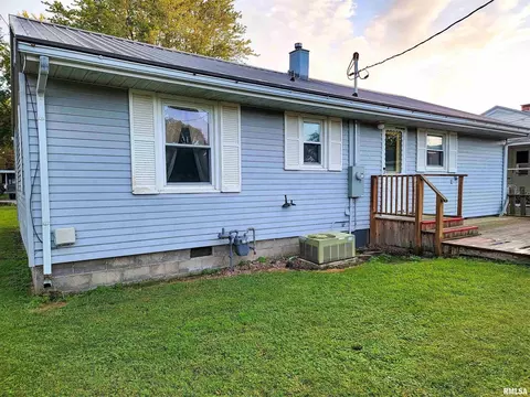 224 Hickory St, Flora, IL 62839 photo 19