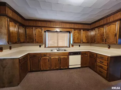 515 E Marion St, Marion, IL 62959 photo 13