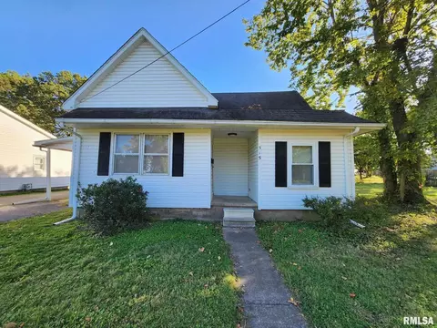 515 E Marion St, Marion, IL 62959 photo 5