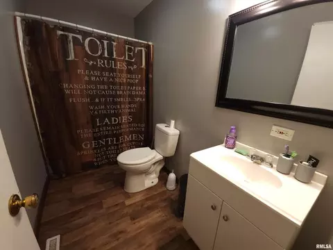 810 Karel Park Rd, Eldorado, IL 62930 photo 20