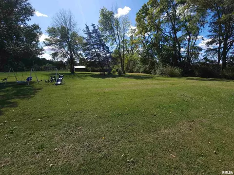 810 Karel Park Rd, Eldorado, IL 62930 photo 27