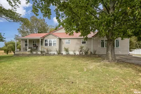 2102 Fietsam Rd, Marion, IL 62959