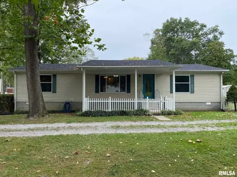 202 Rowatt St, Cambria, IL 62915
