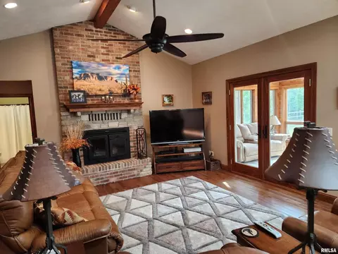 215 Ozark Rd, Simpson, IL 62985 photo 12